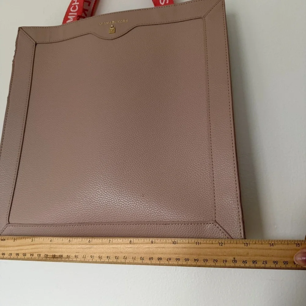 Michael Kors Limited Edition Blush Textured‎ Double Strap Tote Shoulder Bag